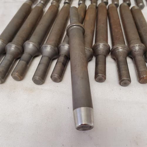 Lot of 22 Universal Tools Head Rivets For Air Hammers LOT 77 - Thumbnail 4