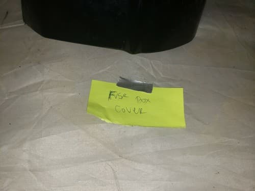 2000 Yamaha Royal Star Fuse Box Cover - Thumbnail 2