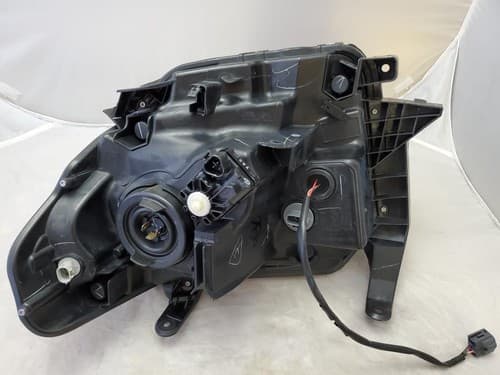 2014-2017 Toyota Tundra Right RH Headlight - Thumbnail 5