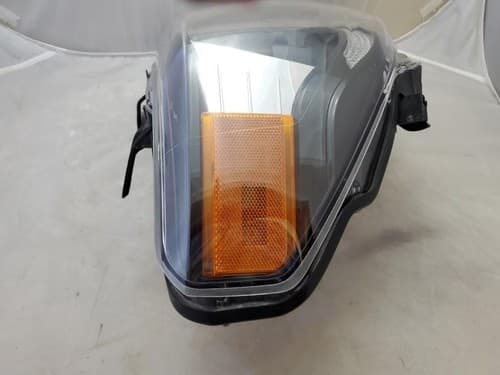 2014-2017 Toyota Tundra Right RH Headlight - Thumbnail 2