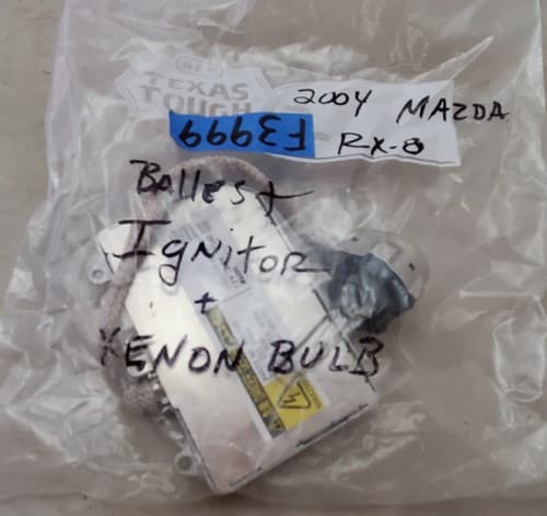 Mazda Xenon Headlight Control Unit Module Ballast 39000-61970 - Image 1