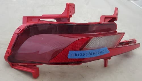 2019 2020 Hyundai Elantra OEM Rear Left Bumper Reflector Light 92405-F2500 - Thumbnail 7