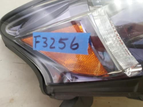 2009-2013 LEXUS RX330-350 Right Passenger Headlight Broken Tabs - Thumbnail 2