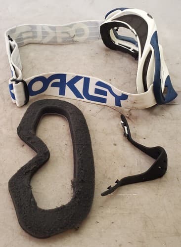 Oakley O Frame 2.0 Pro MX Motocross Goggle Clear Lens Off Road Needs Foam - Thumbnail 2