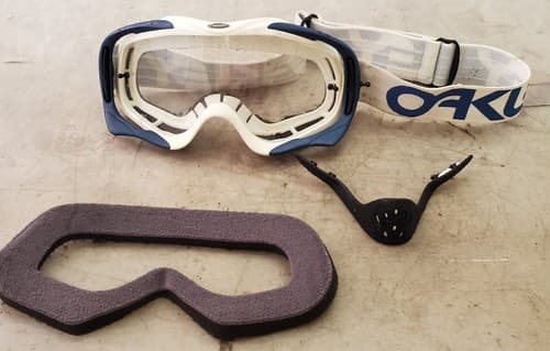 Oakley O Frame 2.0 Pro MX Motocross Goggle Clear Lens Off Road Needs Foam - Thumbnail 4