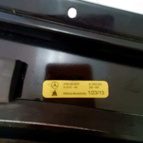 2012-2019 Mercedes-Benz Cover Left Door Trim (166-690-00-87) - Thumbnail 3