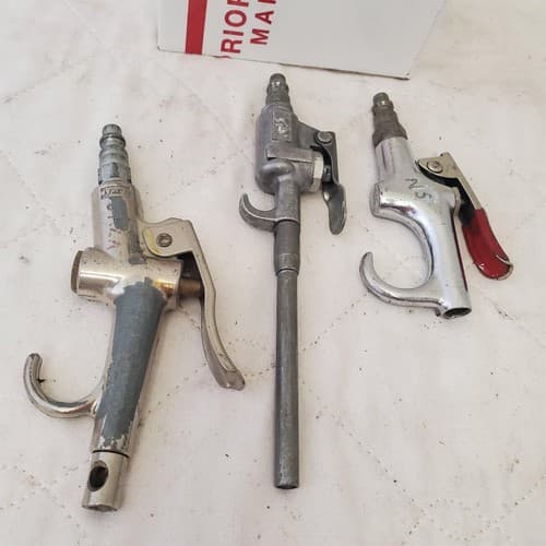 Lot of Pistol Grip Air Gun, Nylon Sealant Roller & Vintage Numbering Stamp - Thumbnail 8