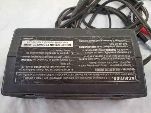 DieHard 71219 6/12V Shelf Smart Battery Charger and 2A Maintainer - Thumbnail 3