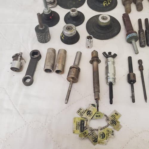 Lot of Cab Mount, Rivet Shank, Nuts Bolts, Drill Chuck Key & Other Tools LOT 352 - Thumbnail 6