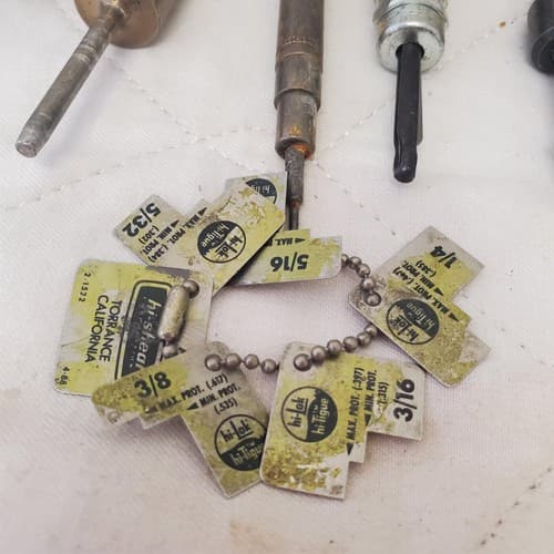 Lot of Cab Mount, Rivet Shank, Nuts Bolts, Drill Chuck Key & Other Tools LOT 352 - Thumbnail 11