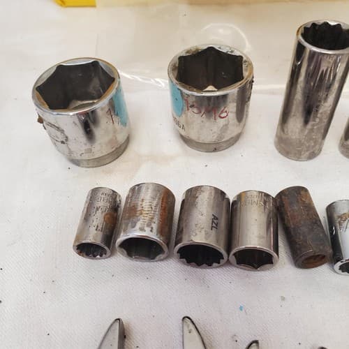 Lot of 16 Assorted Miscellaneous Sockets & Open-End Crowfoot Wrench LOT-873 - Thumbnail 7