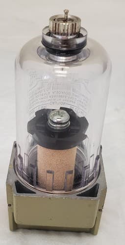 Engine Oil Separator Reservoir Tank Crankcase Ventilation System - Thumbnail 7