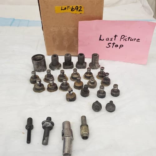 Lot of Assorted Mixed Sockets and Screw LOT-692 - Thumbnail 8