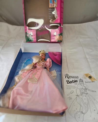 Mattel 1997 Rapunzel Barbie doll - Thumbnail 8