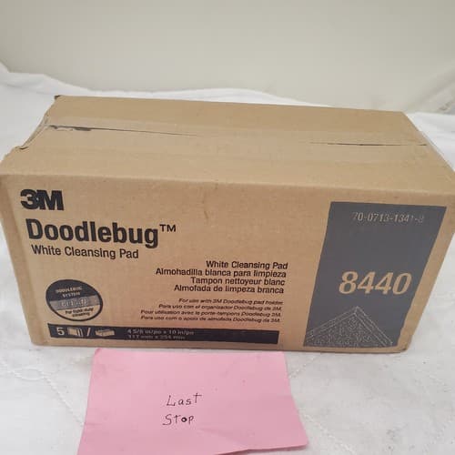 3M Doodlebug 8440 White Cleansing Pad (5pk) light-duty cleaning 10”x 5” X 1” - Thumbnail 6