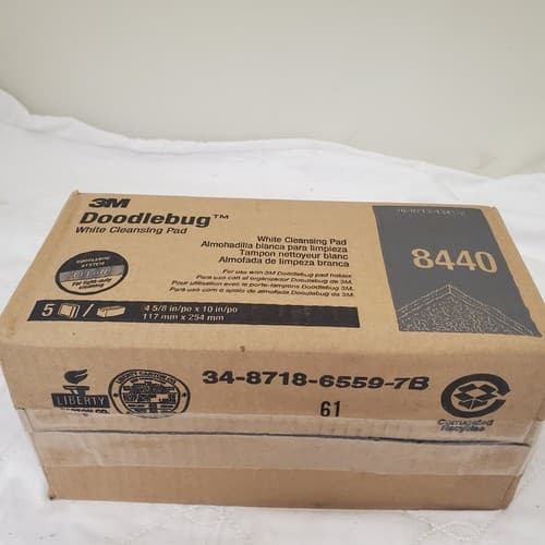 3M Doodlebug 8440 White Cleansing Pad (5pk) light-duty cleaning 10”x 5” X 1” - Thumbnail 5
