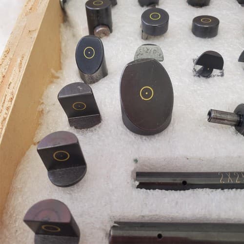 BCX P-3624 Laser Cat Targets and Vector Bars Lot Kit - Thumbnail 5