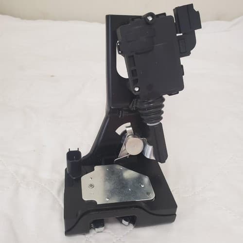 Rear Liftgate Door Lock Actuator - Thumbnail 2