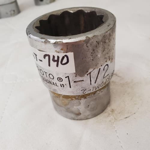 PROTO 5748 USA 1-1/2” Heavy-Duty Socket Tool - LOT 740 - Thumbnail 2