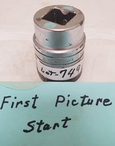 Snap-on LDH-402 1-1/4” Heavy-Duty Socket Tool - LOT 749 - Image 1