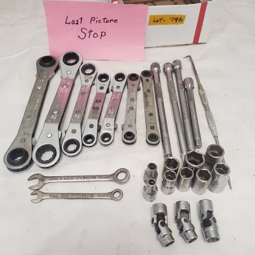 Lot of 26 Assorted Multi Brands Ratchet Wrench & Socket Set LOT-796 - Thumbnail 9