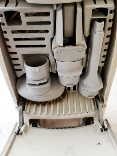 Electrolux Guardian Epic Series 8000 Vacuum Cleaner C133A - Thumbnail 4