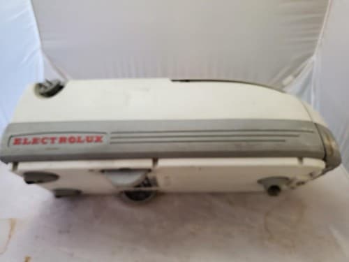 Electrolux Guardian Epic Series 8000 Vacuum Cleaner C133A - Thumbnail 6