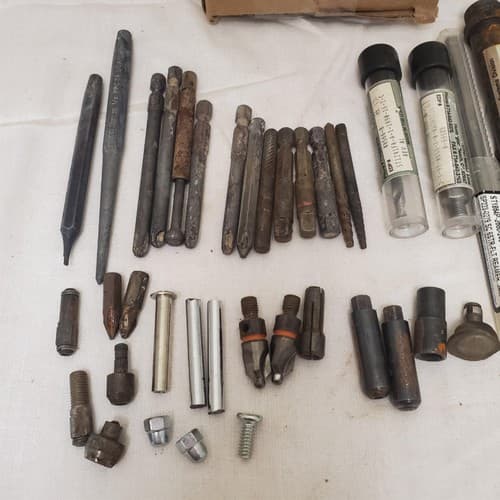 Misc. Lot of Quality Tech Tools Drill Bits and Screwdriver Bits - Thumbnail 5