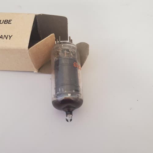 Raytheon 12AU6 Vacuum Tube TV Guitar AMP - Thumbnail 7