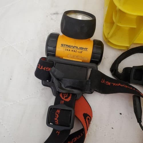 Lot of Assorted Coast & Streamlight LED Headlamps LOT-969 - Thumbnail 4