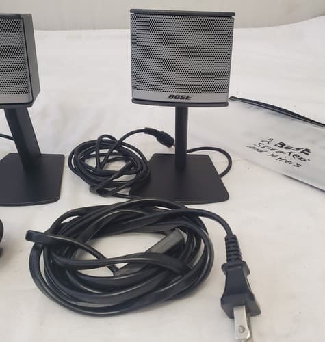 Set of 2 Bose Companion 3 Series II Multimedia Satellite Speakers - Thumbnail 4