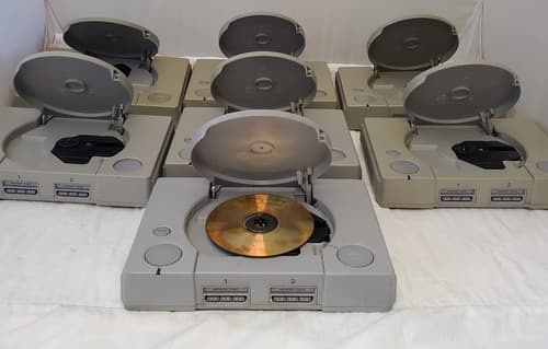 Lot of 7 Sony Play Station 1 Consoles For Parts #3 - Thumbnail 3