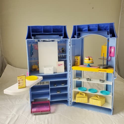 Mattel Bake Shop Playset w/Loads of Accessories - Thumbnail 4
