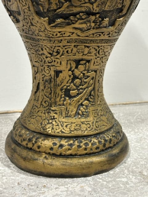Chinese Rubbed Gold Resin Vase - Thumbnail 3