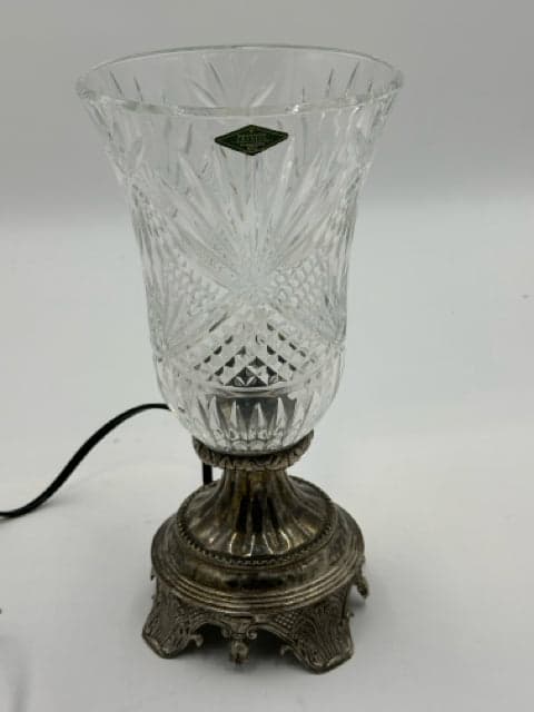 Shannon Crystal "Nicole" Electric Hurricane Lamp - Image 1