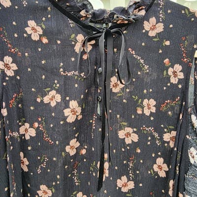 NWT Jeans by Buffalo Top Black Floral Rufffle Whimsigoth Cottagecore Romantic L - Thumbnail 3