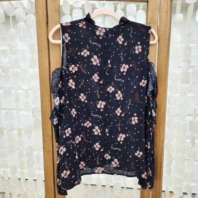 NWT Jeans by Buffalo Top Black Floral Rufffle Whimsigoth Cottagecore Romantic L - Thumbnail 2