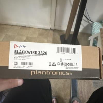 Poly Blackwire 3320 USB-A Headset (Microsoft Teams Certified) - Thumbnail 2