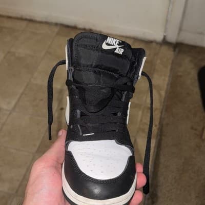 Nike Air Jordan 1 Retro High OG Black White Panda 2014 GS Size 4.5Y Youth AJ1 - Thumbnail 7