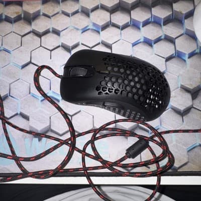Skytech Gaming M-1200N Wired Optical Ergonomic Mouse 6-Button Scroll Wheel Black - Image 1