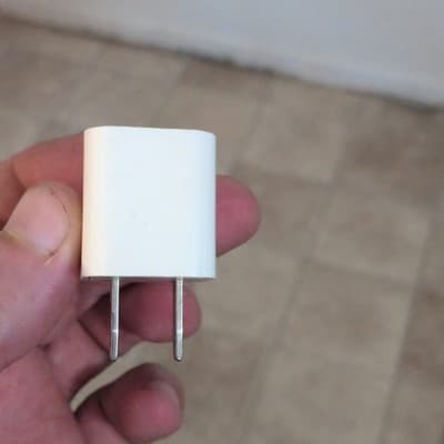 Apple USB Wall Charger White A1385 5V - Thumbnail 4