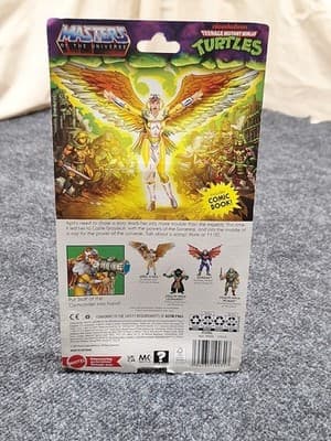 Turtles Of Grey Skull April O'Neil Action Figure Hasbro Sealed 2024 - Thumbnail 4