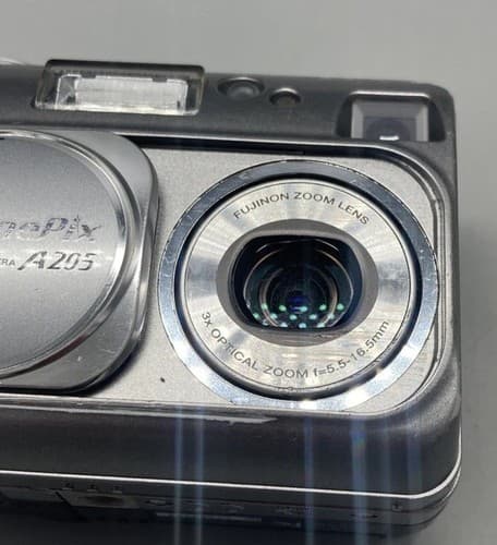 Fujifilm FinePix A Series A205 2.0MP Digital Camera - Silver - Thumbnail 2