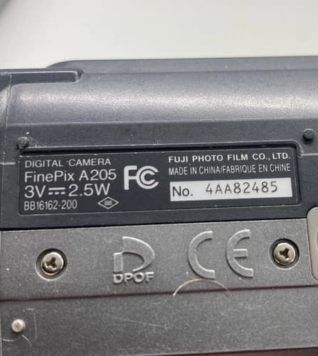 Fujifilm FinePix A Series A205 2.0MP Digital Camera - Silver - Thumbnail 10