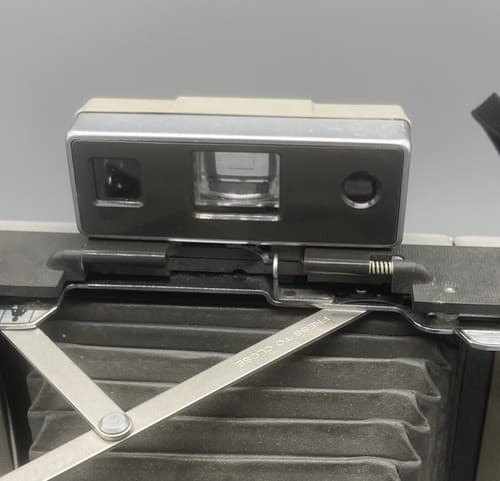 Polaroid Camera 230 Automatic Land Camera Cold-Clip Case Grey - Thumbnail 7