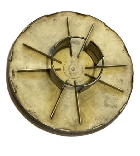Volvo Center Cap Hub Cap OEM Amazon 122 PV444 PV544 V Logo Vintage Part - Thumbnail 2