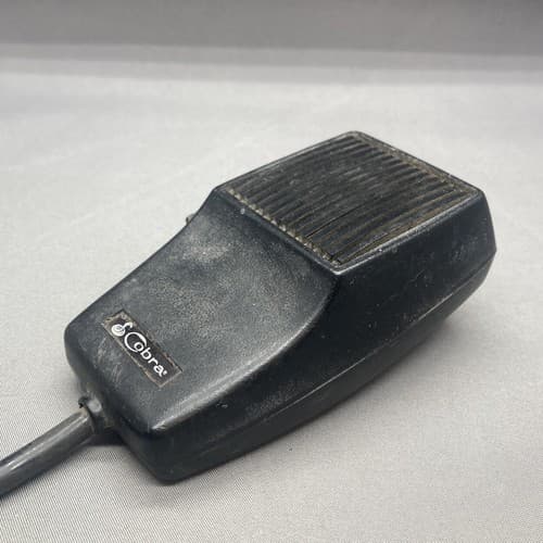 Cobra CB Radio 40 Channel Analog Mobile In-Vehicle With Microphone 1984 19XS - Thumbnail 12