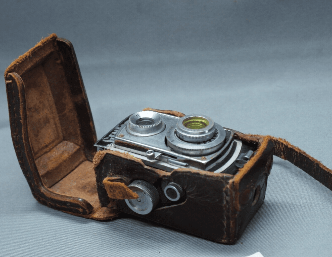 Gem Flex I Subminiature Camera Showa Optica Work 25mm f/3.5 TLR Occupied Japan - Thumbnail 9