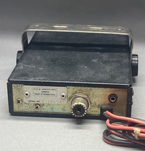 Uniden CB Radio 40-Channel Citizen Band Mobile Transceiver PC33 - Thumbnail 5