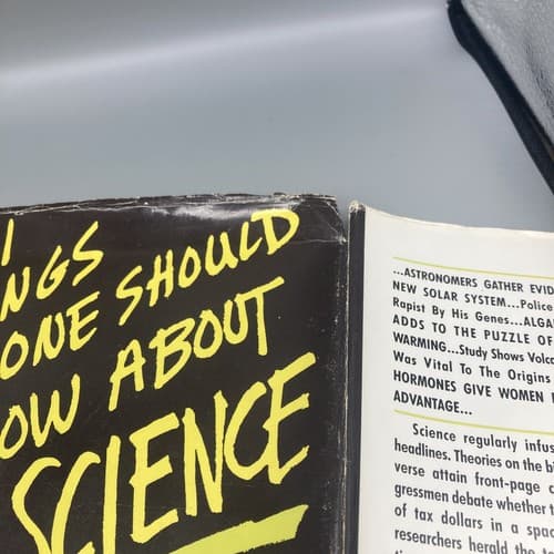 James Trefil One Thousand and One Things Everyone Should Know About Science Book - Thumbnail 5